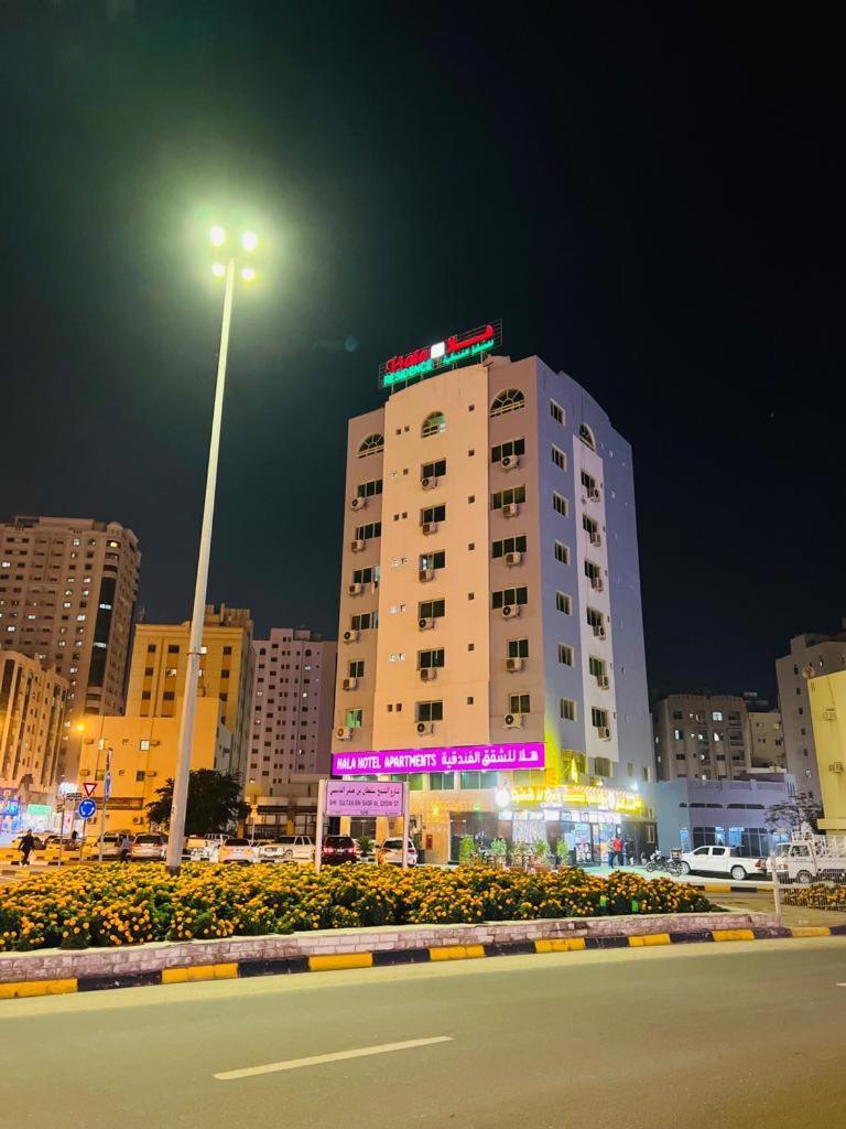 Hala Hotels Apartments Sharjah Ngoại thất bức ảnh