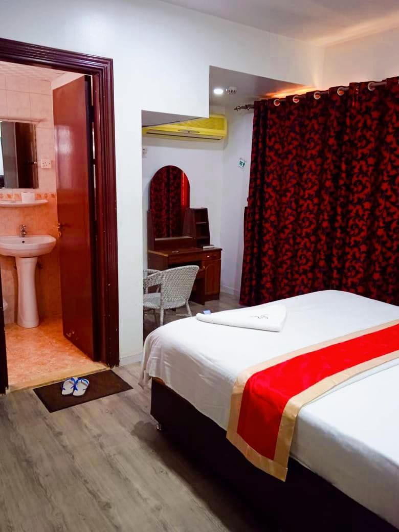 Hala Hotels Apartments Sharjah Ngoại thất bức ảnh
